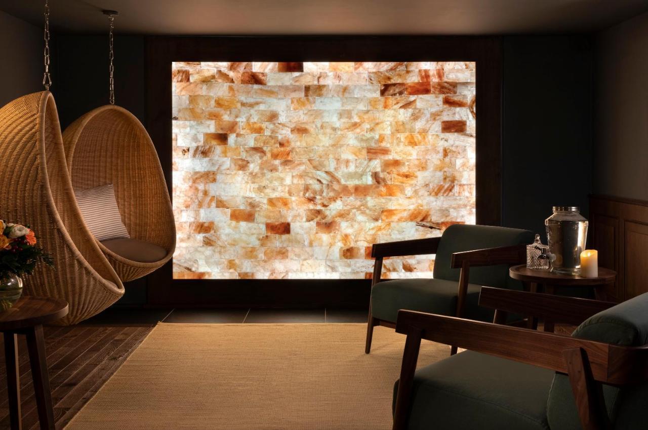 St-Alban Hotel & Spa ลาคลูซาซ์ ภายนอก รูปภาพ